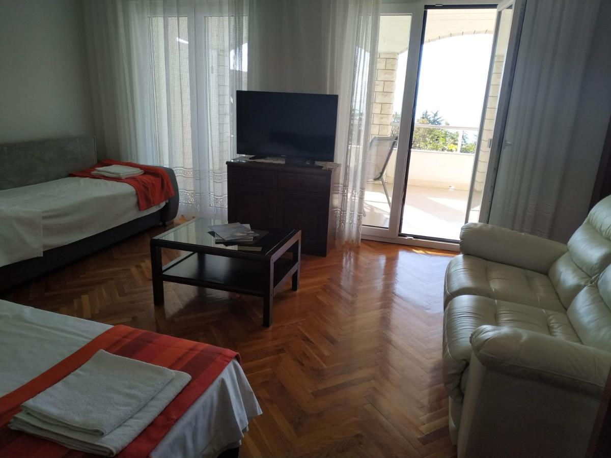 Apartments Marino Novi Vinodolski Zewnętrze zdjęcie